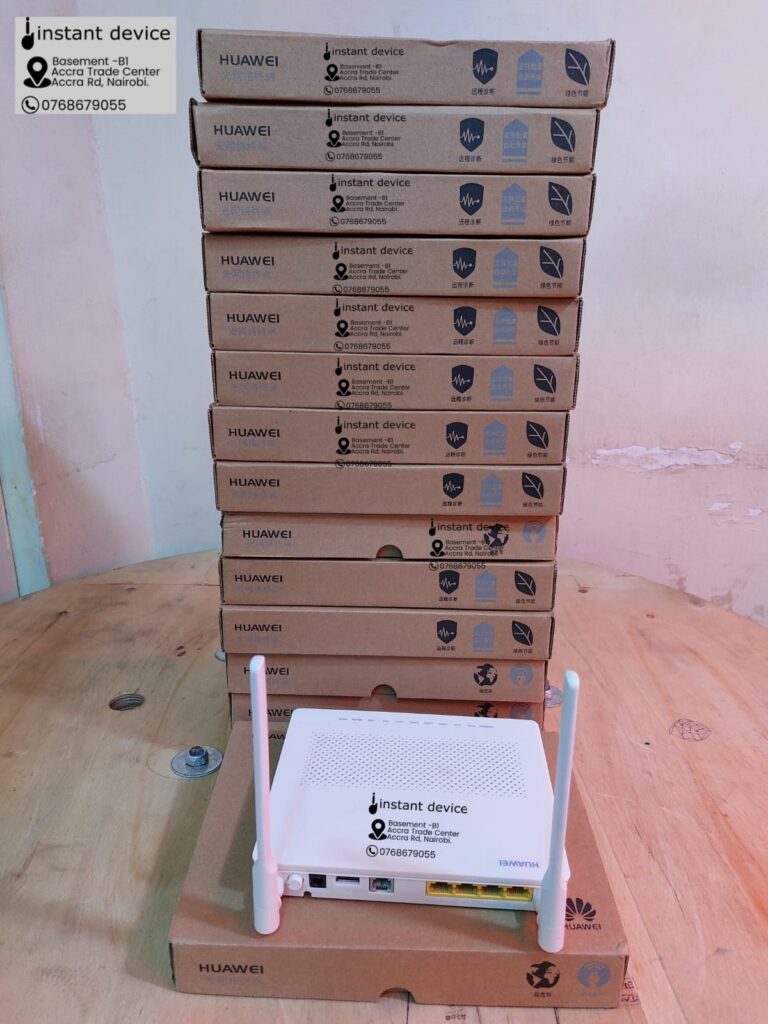 EchoLife HG8546M XPON ONU dual-antenna fiber modem used by local ISPs, with administrator configuration login details and web management interface information for FTTH installations