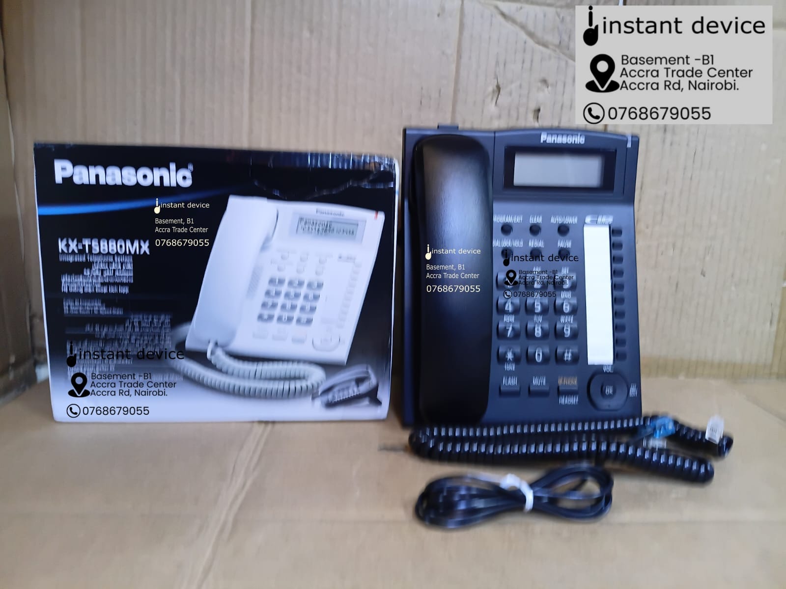 Panasonic KX-TS880MXB business telephone with speakerphone and LCD display