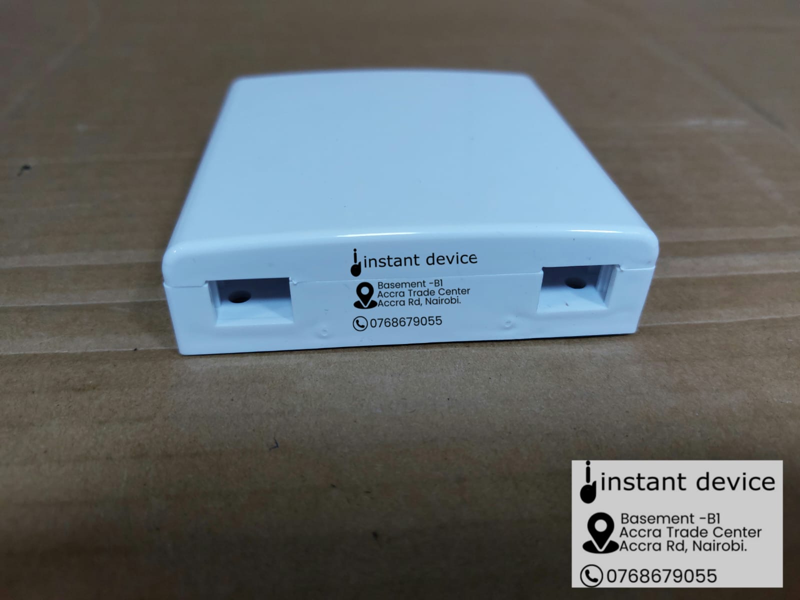 Empty fiber termination box for FTTH connections